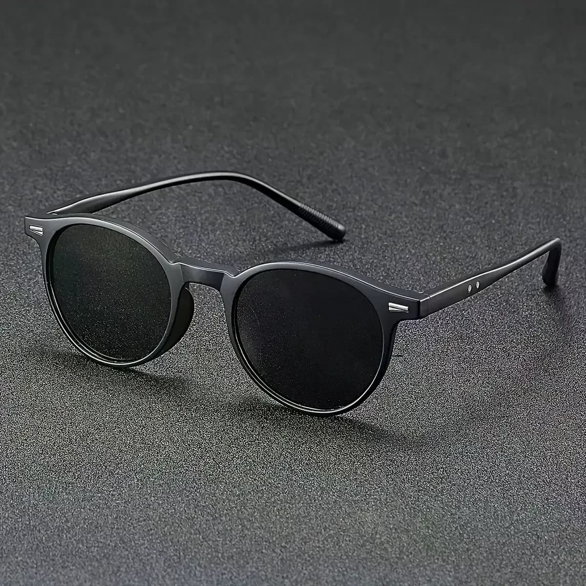 Vintage Round Frame Sunglasses – Retro UV Protection Eyewear